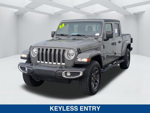Used 2023 Jeep Gladiator Overland AWD/4WD image 8