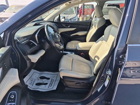 Used 2023 Subaru Ascent Limited w/ Technology Package image 16