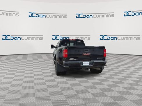 Used 2016 GMC Sierra 3500 Denali w/ Duramax Plus Package AWD/4WD image 8