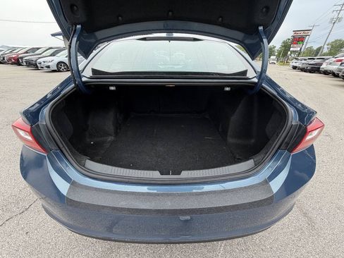 Used 2024 Chevrolet Malibu LT FWD image 18