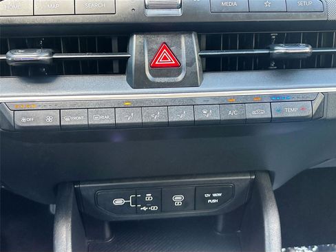 Used 2025 Kia K4 LXS image 16