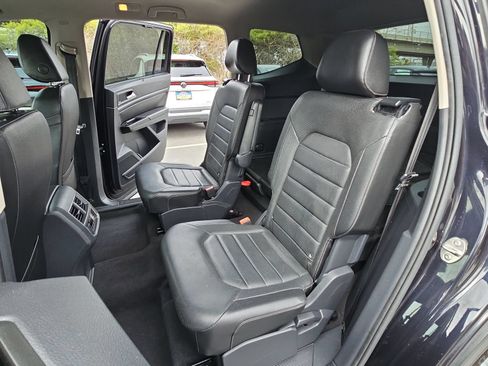Used 2019 Volkswagen Atlas SEL Premium AWD/4WD image 16