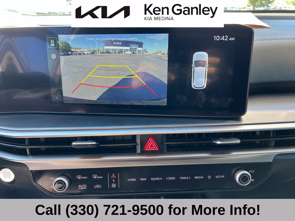 Certified 2024 Kia Sorento S w/ Panoramic Sunroof Package AWD/4WD image 36