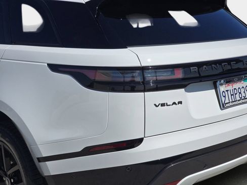 Certified 2026 Land Rover Range Rover Velar Dynamic SE AWD/4WD image 35