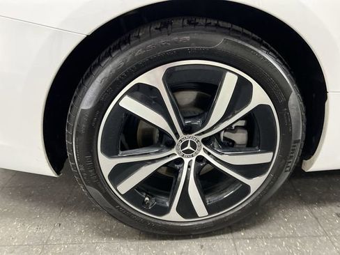 Used 2024 Mercedes-Benz CLE 300 4MATIC Cabriolet image 32