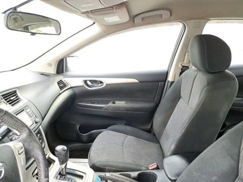 Used 2015 Nissan Sentra SV image 15