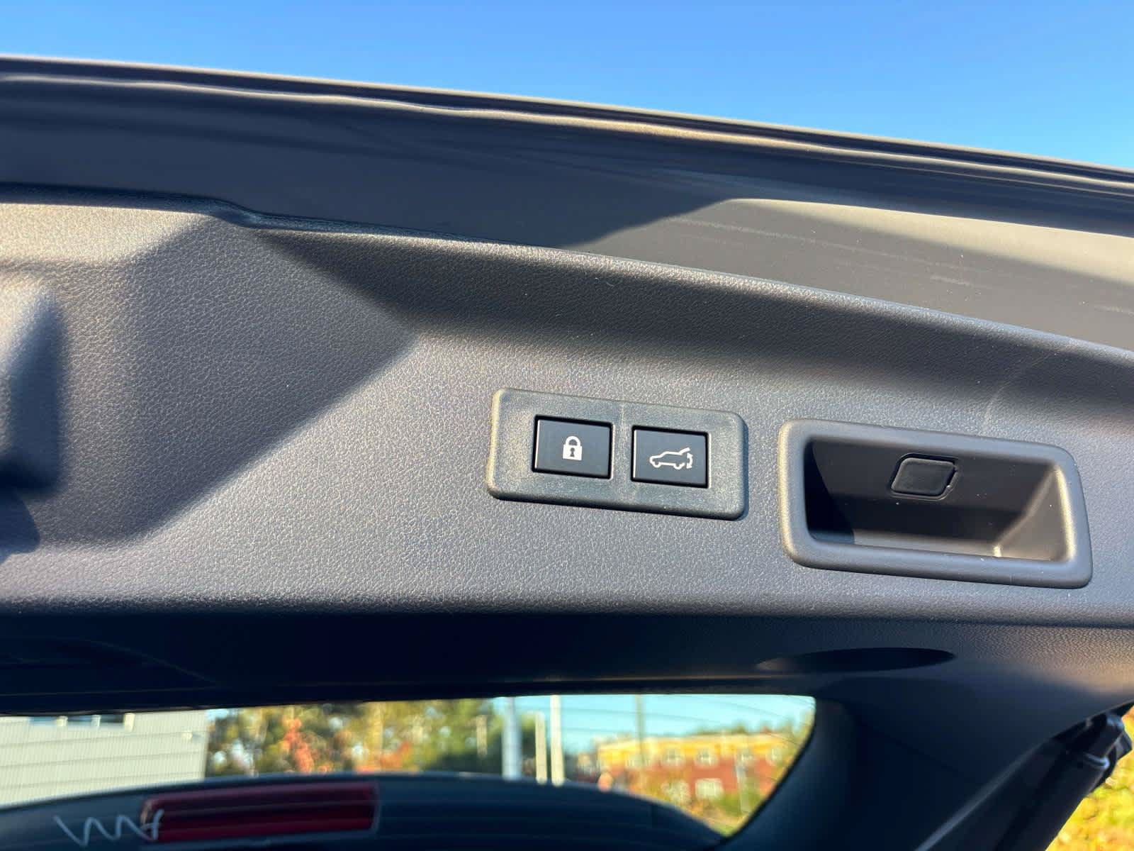 New 2026 Subaru Forester Touring AWD/4WD image 10