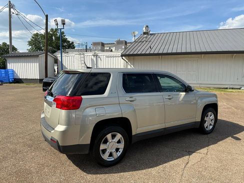 Used 2013 GMC Terrain SLE FWD image 5