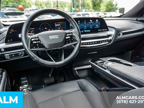 Used 2024 Cadillac Lyriq Luxury AWD/4WD image 27