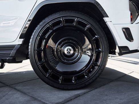 Used 2025 Mercedes-Benz G 63 AMG 4MATIC image 16