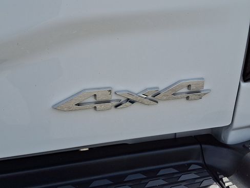 Used 2026 RAM 2500 Big Horn AWD/4WD image 31