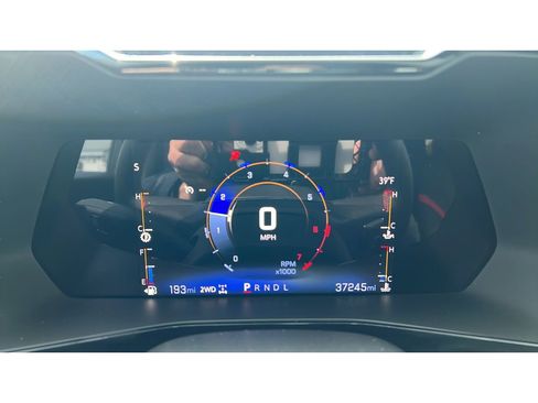 Used 2023 Chevrolet Colorado Z71 w/ Z71 Convenience Package 2 image 15