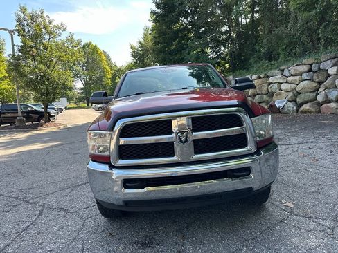 Used 2014 RAM 2500 Tradesman w/ Chrome Appearance Group AWD/4WD image 8
