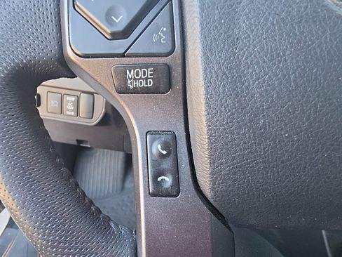 Used 2023 Toyota Tacoma TRD Off-Road image 34