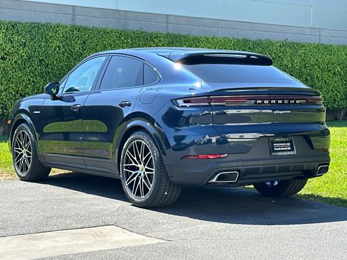 New 2026 Porsche Cayenne E-Hybrid image 3