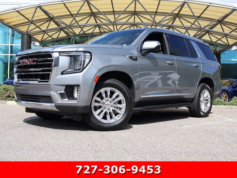 Used 2023 GMC Yukon SLT RWD image 1