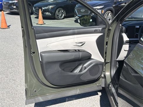 New 2026 Hyundai Tucson Limited image 10