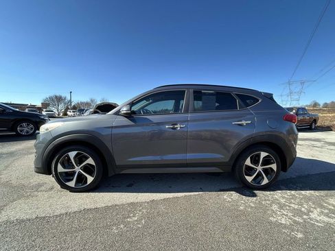 Used 2016 Hyundai Tucson Limited w/ Option Group 03 image 6