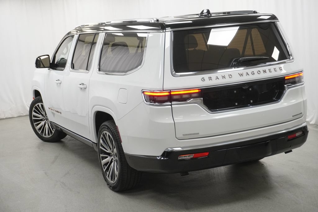 Used 2023 Jeep Grand Wagoneer L Series III w/ HD Trailer Tow Package AWD/4WD image 19