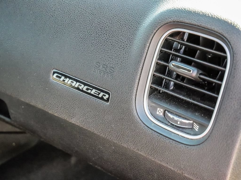 Used 2023 Dodge Charger SXT RWD image 13
