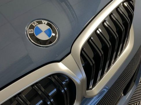 Certified 2025 BMW 330i xDrive Sedan w/ Premium Package AWD/4WD image 50