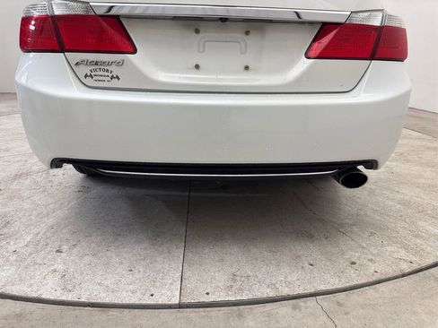 Used 2013 Honda Accord LX image 20