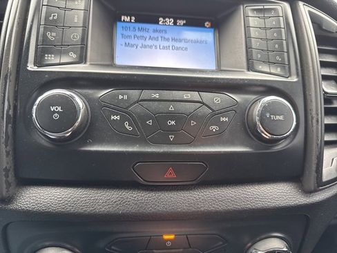 Used 2019 Ford Ranger XL image 18