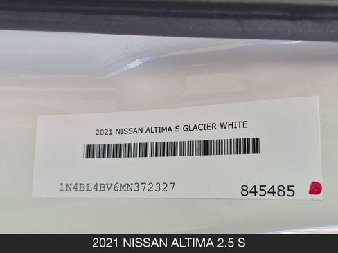 Used 2021 Nissan Altima 2.5 S FWD image 24