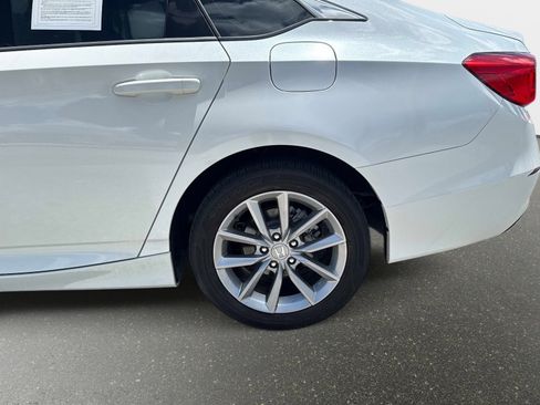Used 2021 Honda Accord LX image 9