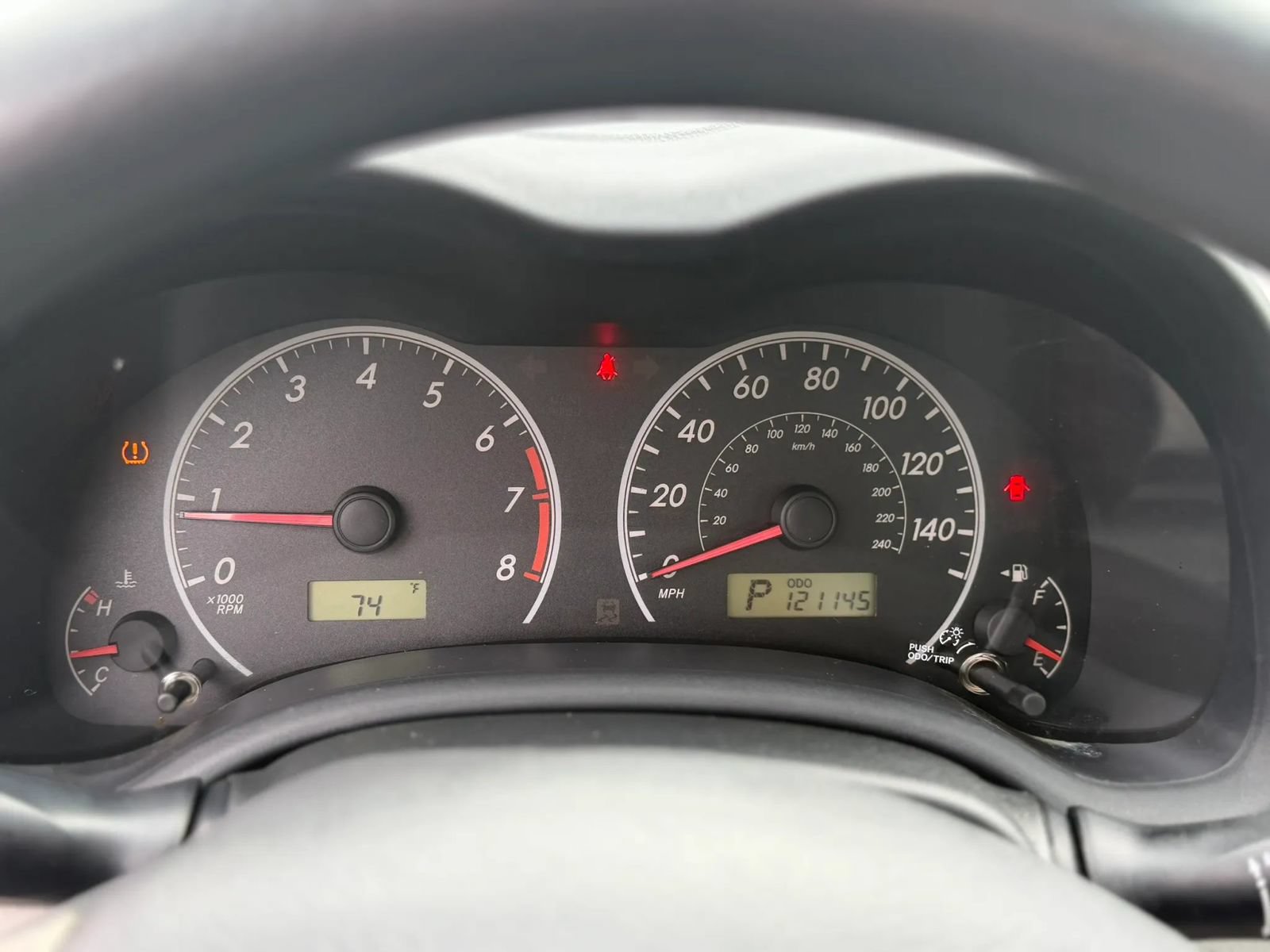 Used 2013 Toyota Corolla LE FWD image 16