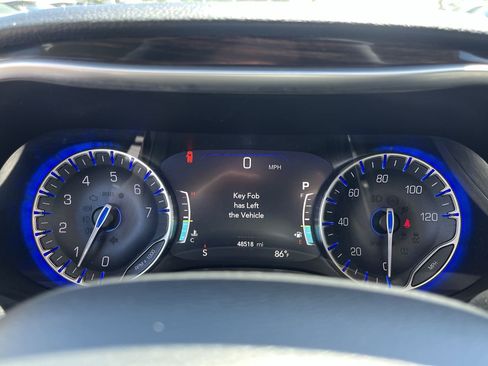 Used 2024 Chrysler Pacifica Limited FWD image 10