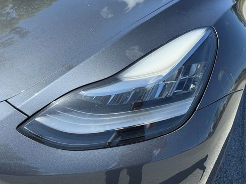 Used 2023 Tesla Model Y Long Range image 4