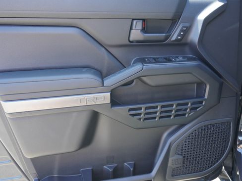 New 2026 Toyota 4Runner TRD Off-Road Premium AWD/4WD image 19