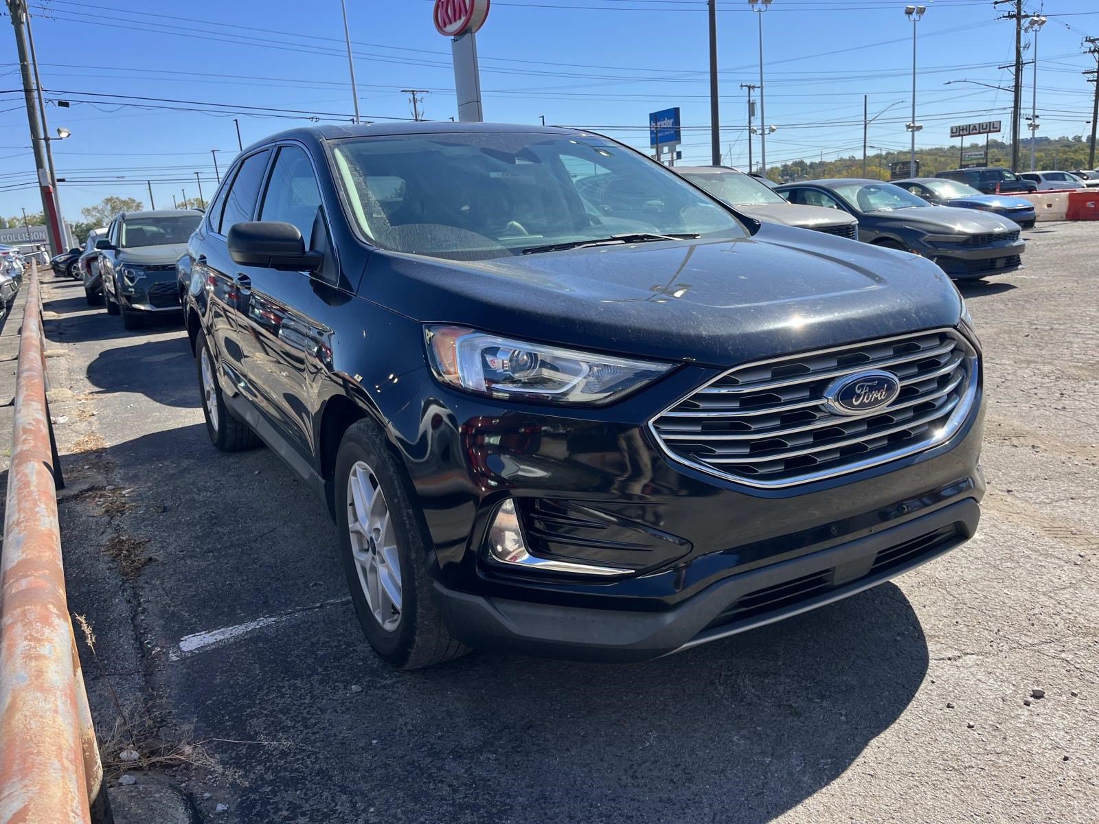 Used 2022 Ford Edge SEL AWD/4WD image 1