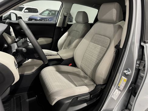 New 2026 Honda HR-V LX image 24