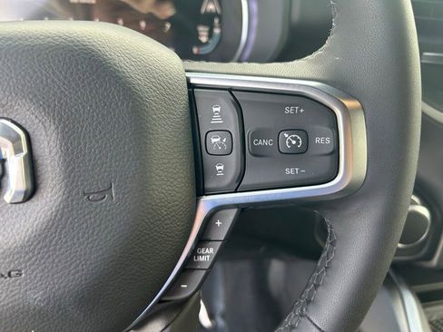 Used 2025 RAM 1500 Big Horn RWD image 41