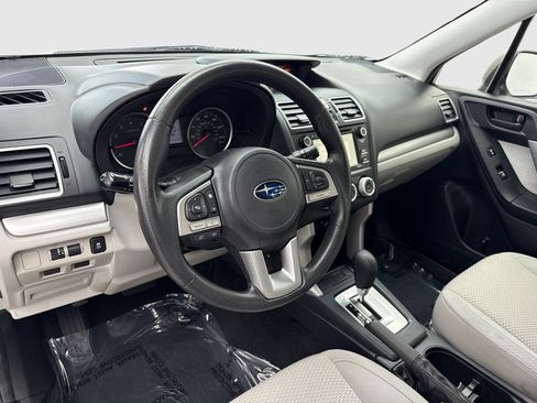 Used 2017 Subaru Forester 2.5i w/ Alloy Wheel Package AWD/4WD image 18