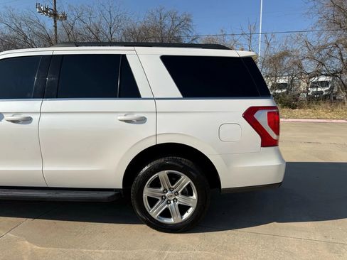 Used 2019 Ford Expedition XLT w/ Equipment Group 201A image 15