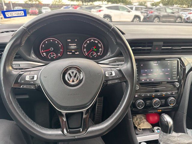 Used 2020 Volkswagen Passat 2.0T R-Line FWD image 12