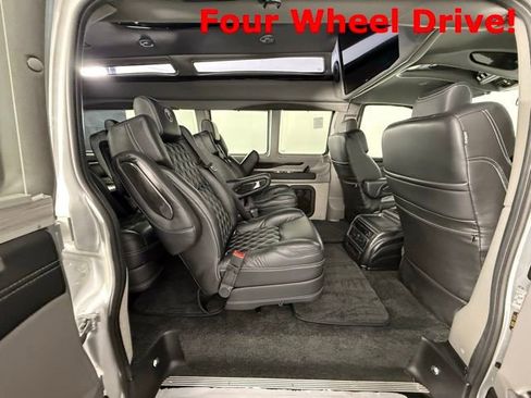 New 2024 Chevrolet Express 2500 Extended image 36