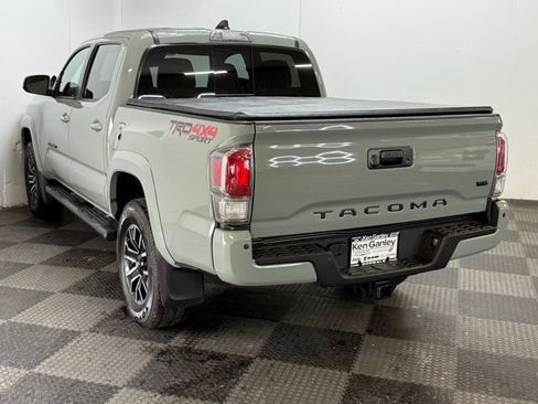 Used 2023 Toyota Tacoma TRD Sport image 6