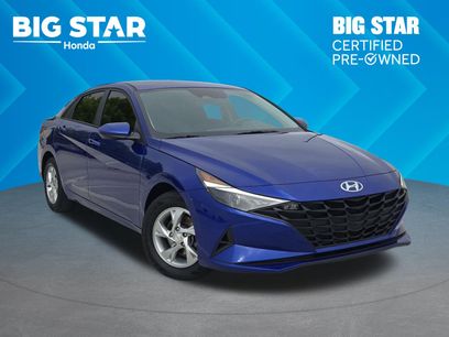 Used 2023 Hyundai Elantra SE