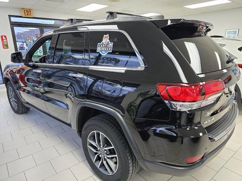 Used 2021 Jeep Grand Cherokee Limited image 10