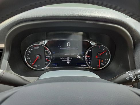 Used 2021 GMC Acadia Denali FWD image 5