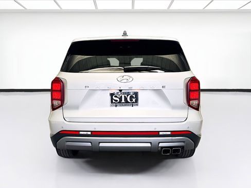 Used 2023 Hyundai Palisade SE image 5