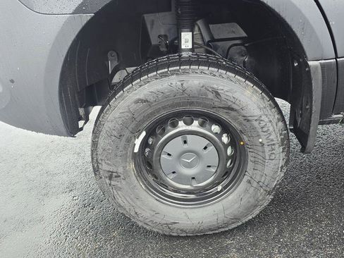 New 2026 Mercedes-Benz Sprinter 2500 image 10