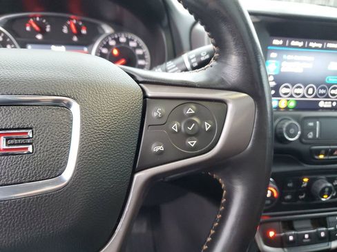 Used 2022 GMC Terrain AT4 w/ Infotainment Package II image 23