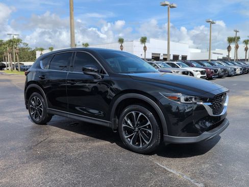 Used 2023 MAZDA CX-5 AWD 2.5 S w/ Premium Package image 2