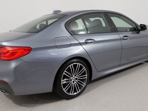 Used 2018 BMW 530i xDrive w/ M Sport Package image 26