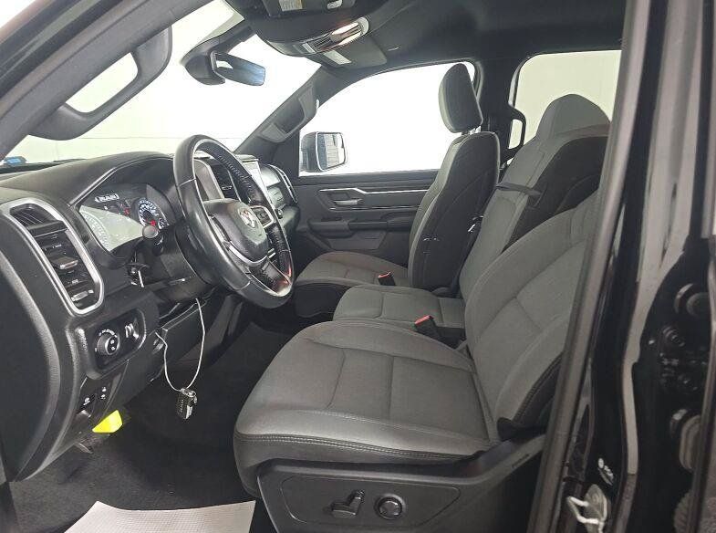 Used 2022 RAM 1500 Big Horn AWD/4WD image 7